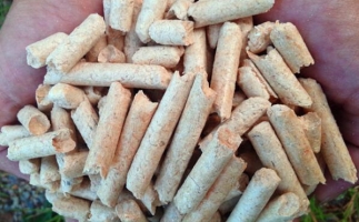 生物質(zhì)為什么要做成顆粒燃料后再燃燒？